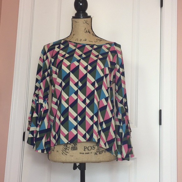 • Ruffle Sleeve & Maze Print Blouse • - Picture 4 of 5